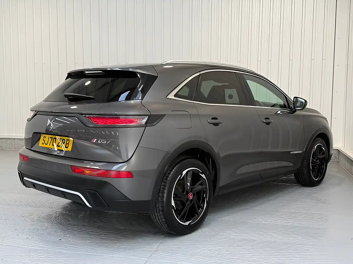 Used 2020 DS Automobiles DS 7 Performance Line Crossback Platinum Grey - Interior and Exterior details 7