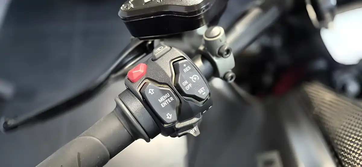 Used 2020 Ducati Diavel 1260 S Stealth Black - Interior and Exterior details 14