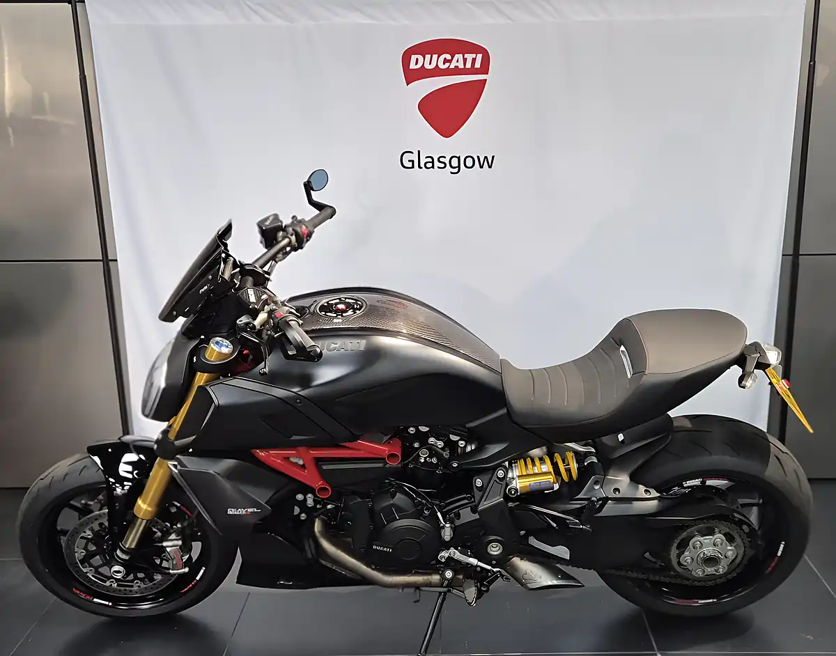 Used 2020 Ducati Diavel 1260 S Stealth Black - Interior and Exterior details 2