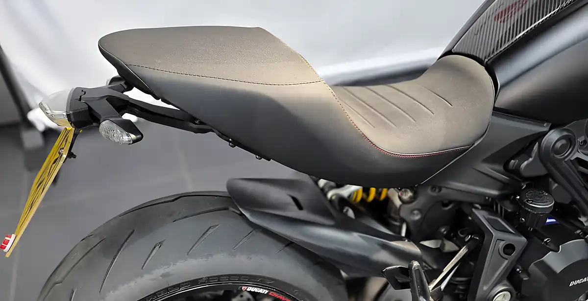 Used 2020 Ducati Diavel 1260 S Stealth Black - Interior and Exterior details 3