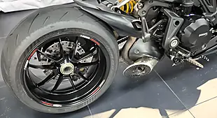 Used 2020 Ducati Diavel 1260 S Stealth Black - Interior and Exterior details 4