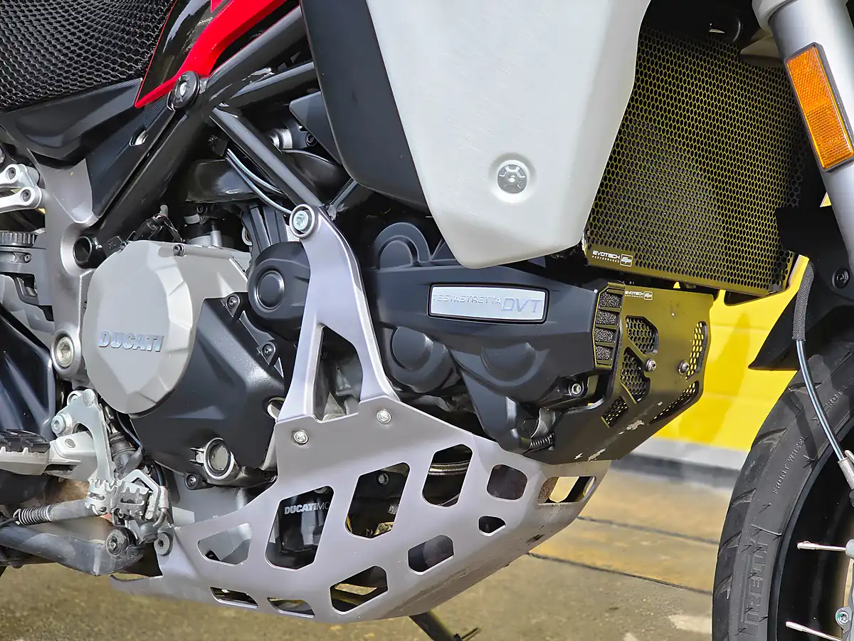 Used 2020 Ducati Multistrada 1260 S Enduro Red - Interior and Exterior details 18