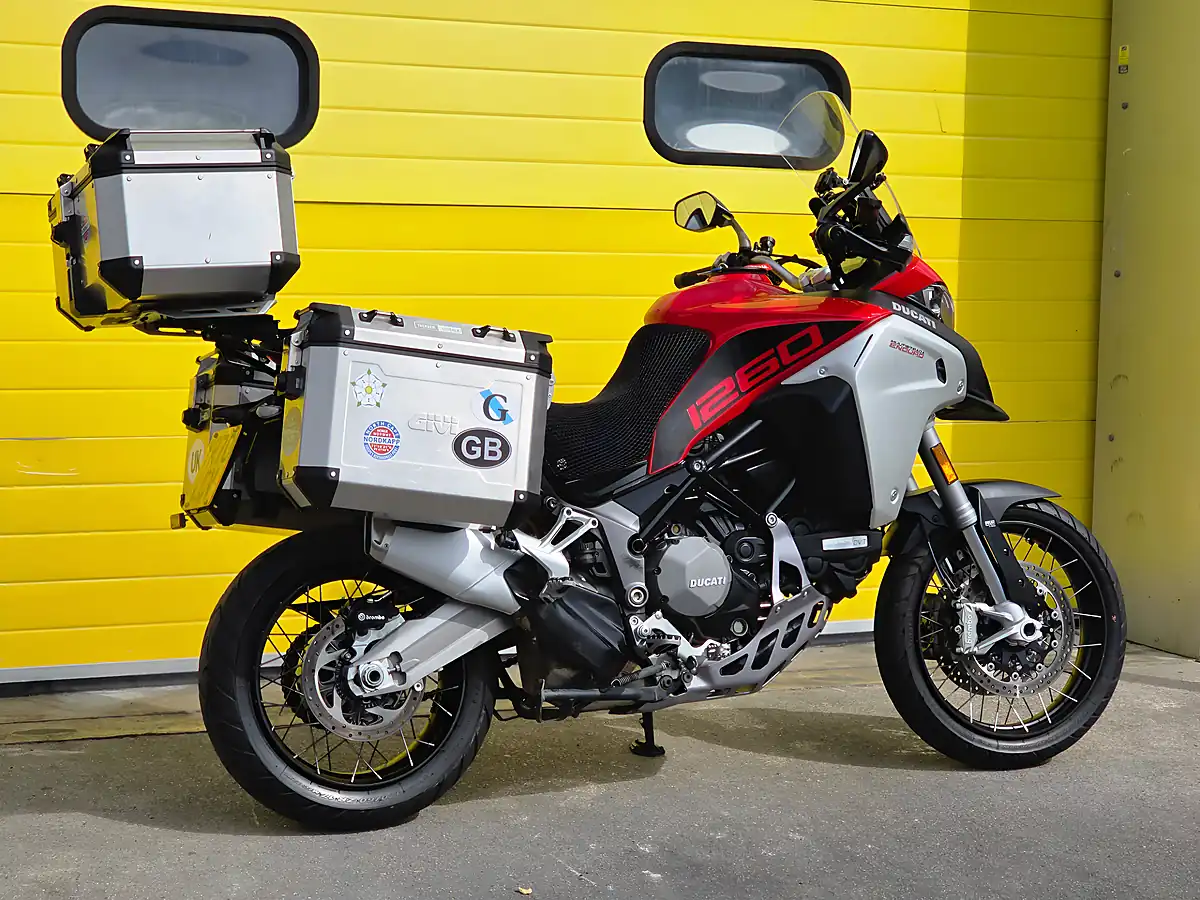 Used 2020 Ducati Multistrada 1260 S Enduro Red - Interior and Exterior details 4