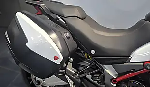 Used 2020 Ducati Multistrada 950 S Spoked Gp White - Interior and Exterior details 14