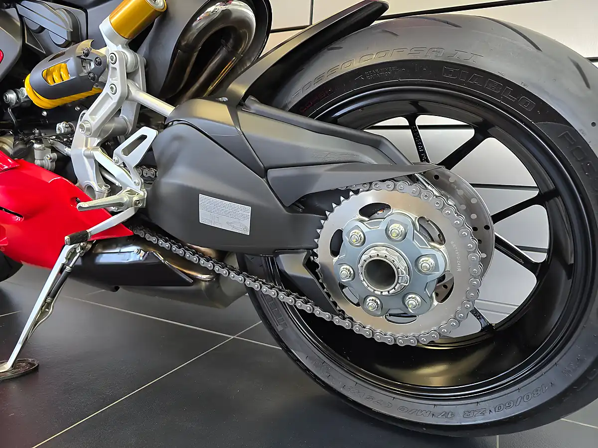 Used 2020 Ducati Panigale V2 Red - Interior and Exterior details 16