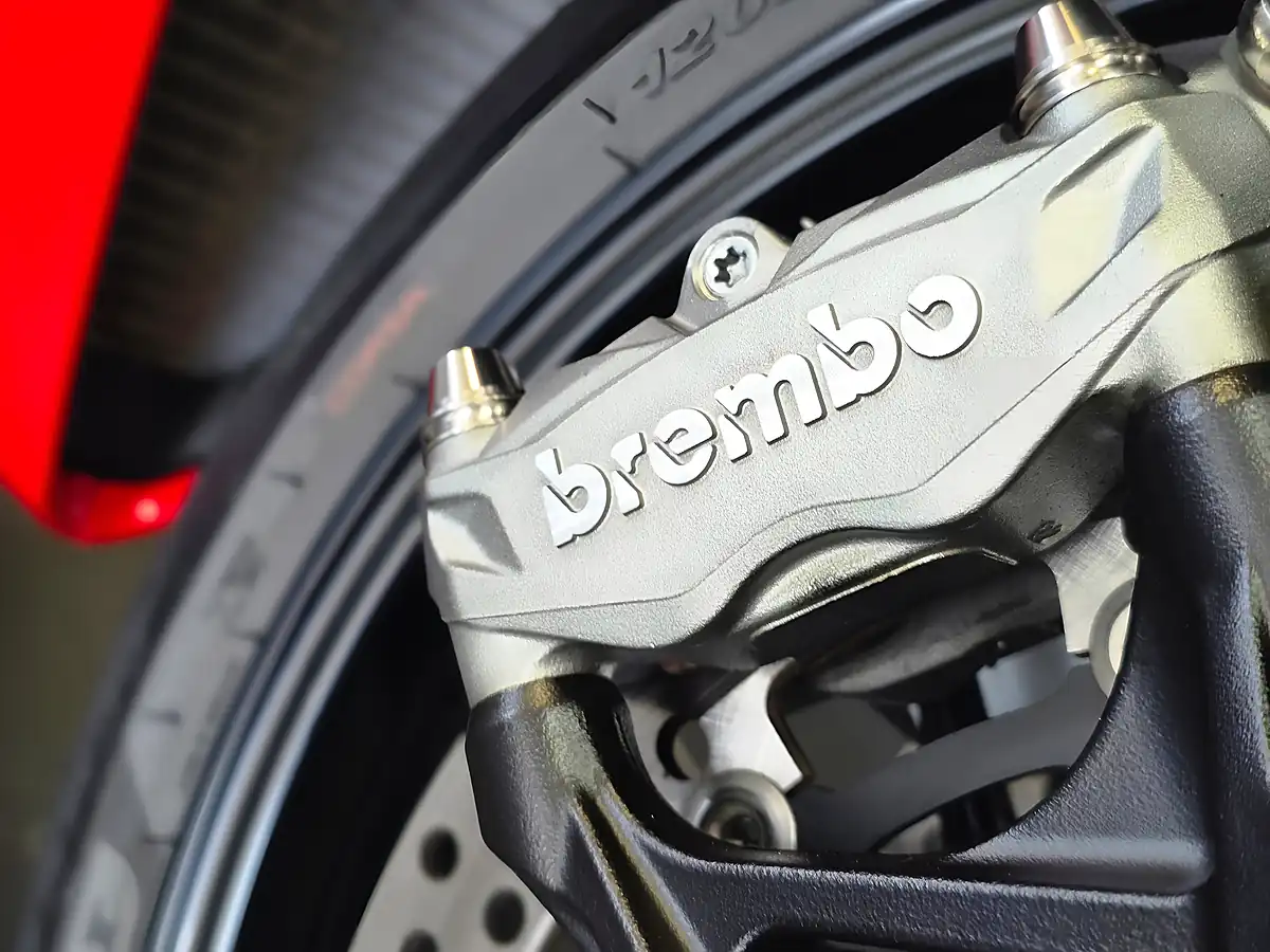Used 2020 Ducati Panigale V2 Red - Interior and Exterior details 7