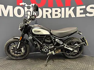 Used 2020 Ducati Scrambler - Interior and Exterior details 4