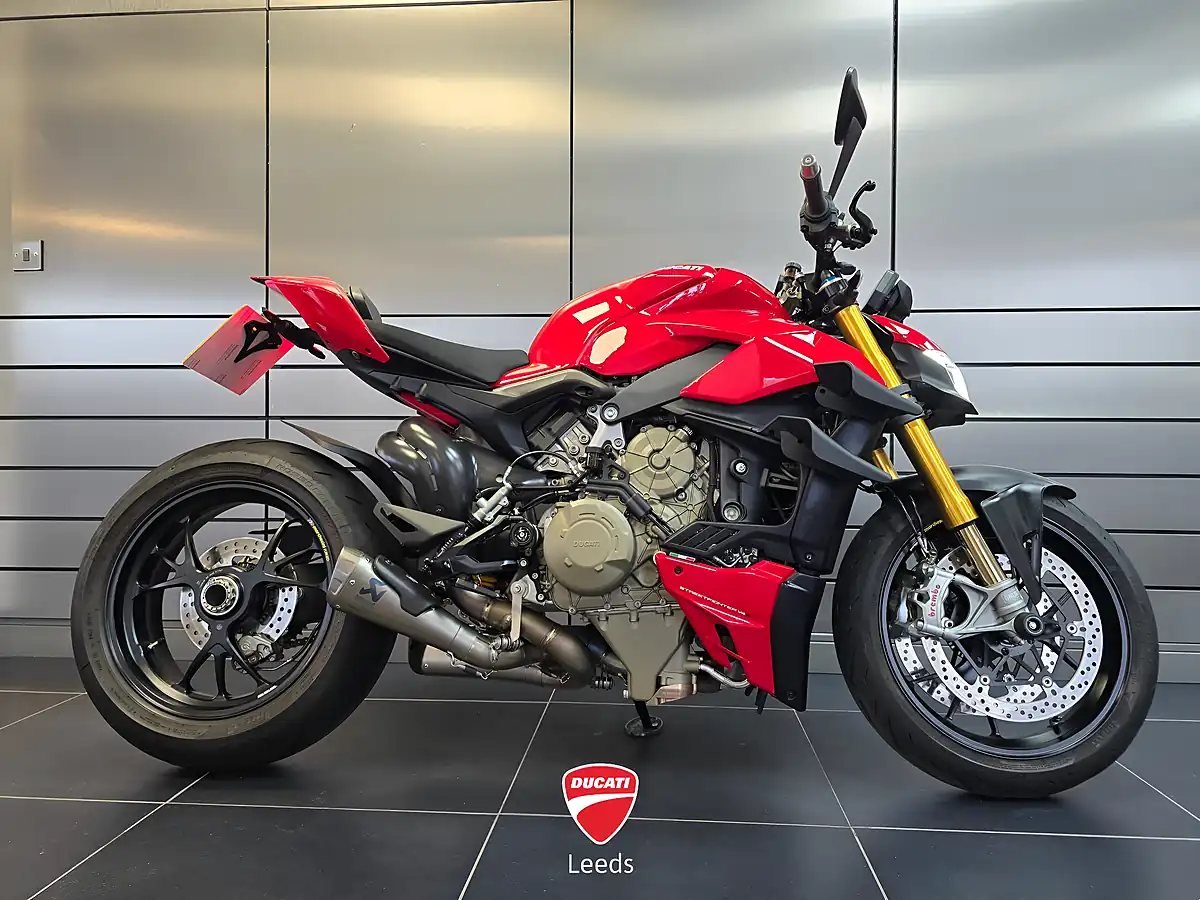 Used 2020 Ducati Streetfighter V4 S Red - Front View