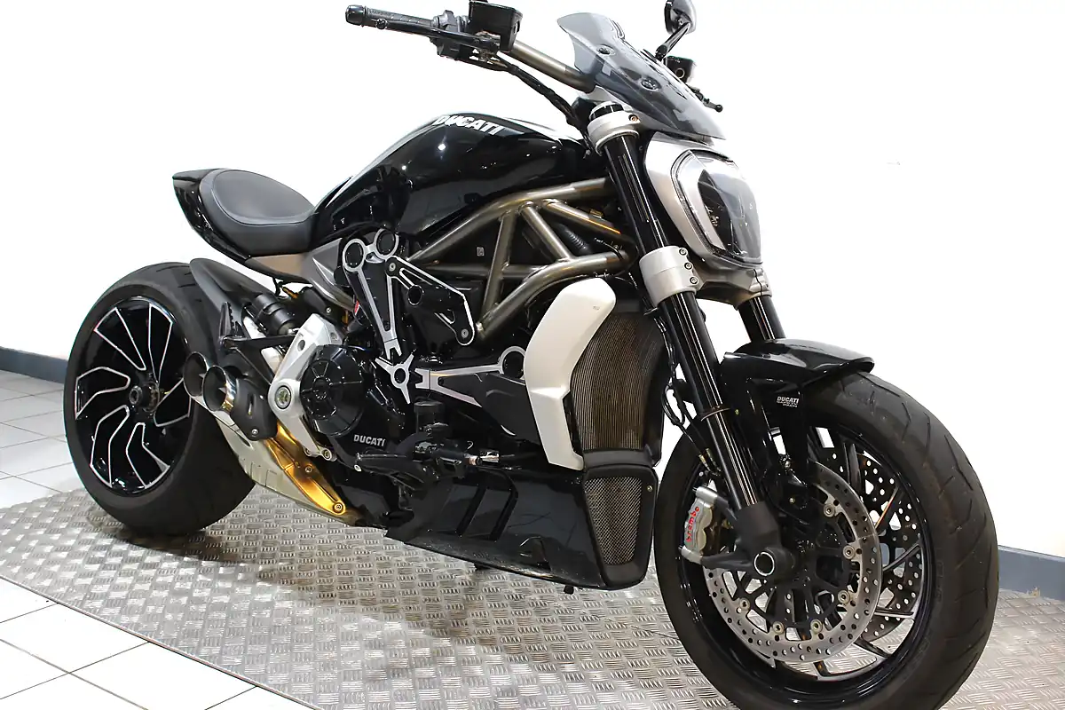 Used 2020 Ducati X-Diavel S Black - Interior and Exterior details 2