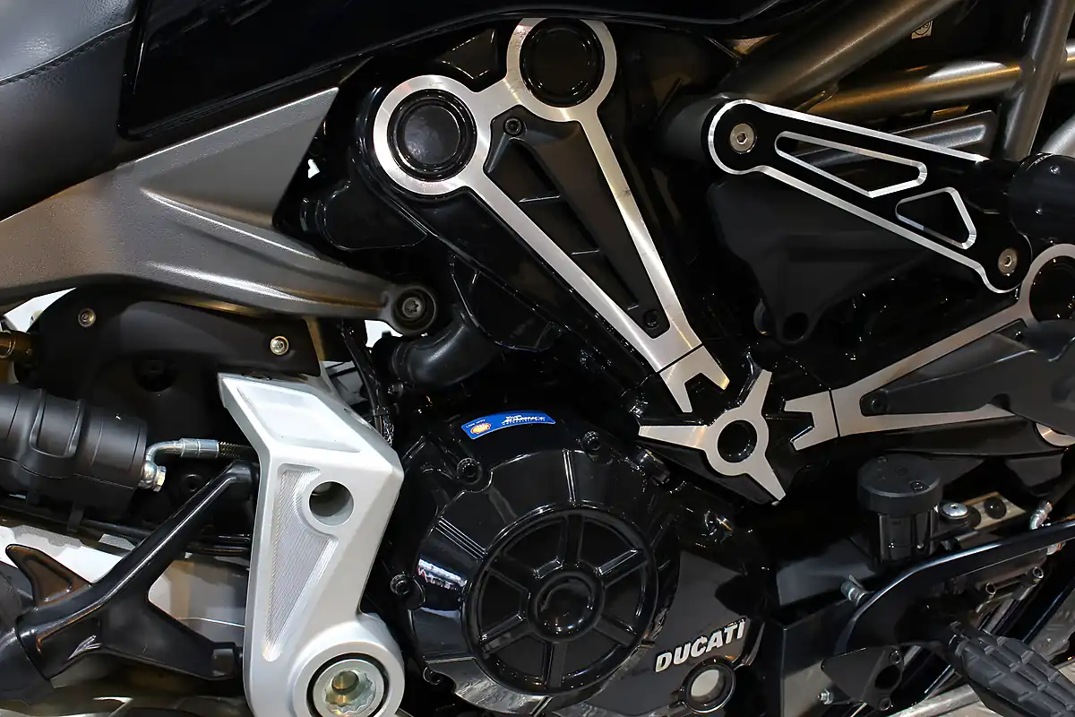 Used 2020 Ducati X-Diavel S Black - Interior and Exterior details 8