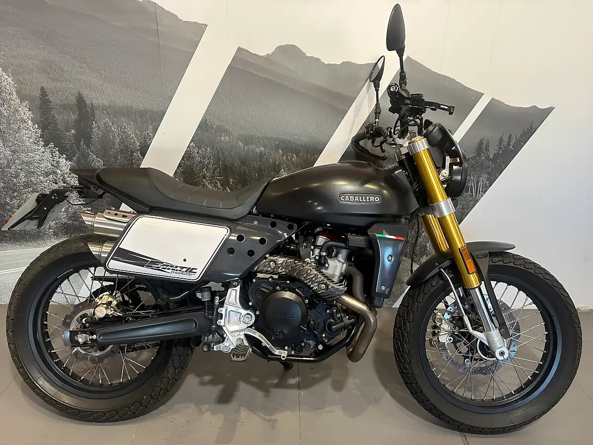 Used 2020 Fantic Flat Track 500 Matt Black Metallic - Front View