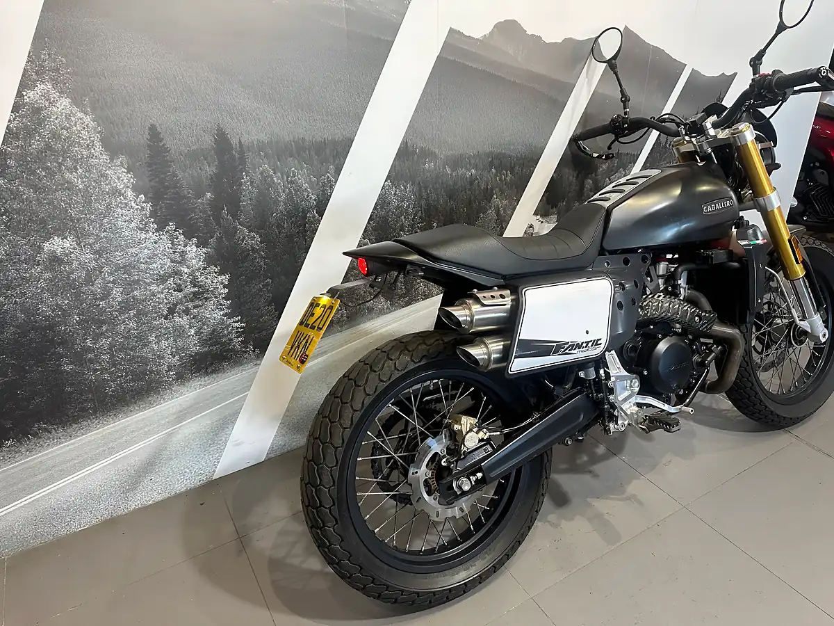 Used 2020 Fantic Flat Track 500 Matt Black Metallic - Interior and Exterior details 4