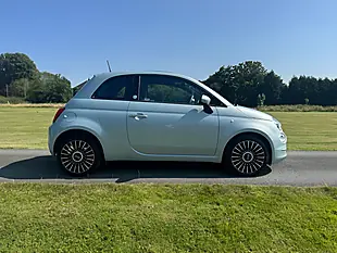 Used 2020 Fiat 500 Launch Edition Green - Interior and Exterior details 2