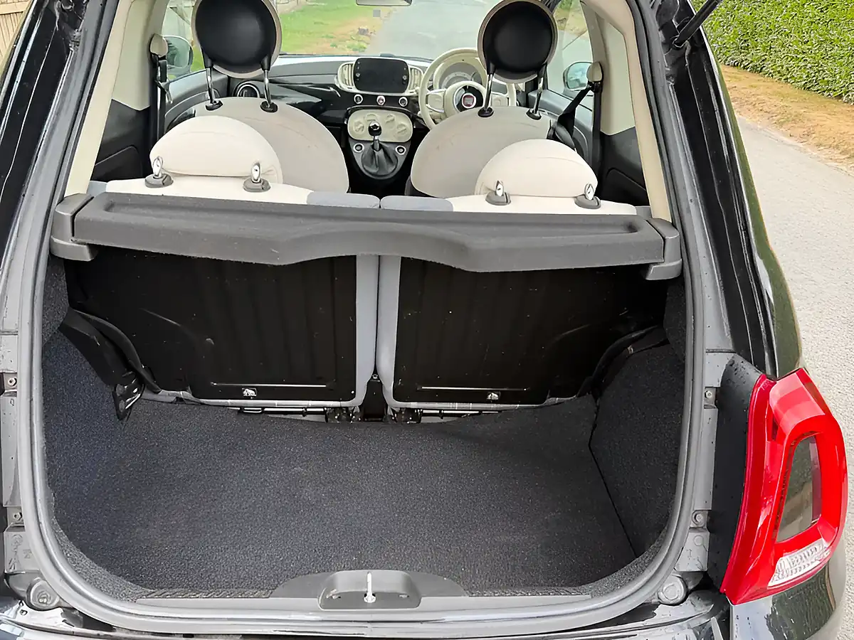 Used 2020 Fiat 500 Lounge Black - Interior and Exterior details 12