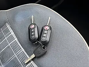 Used 2020 Fiat 500 Lounge Black - Interior and Exterior details 18