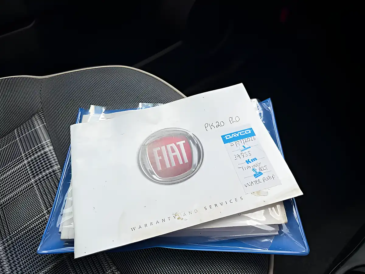 Used 2020 Fiat 500 Lounge Black - Interior and Exterior details 19