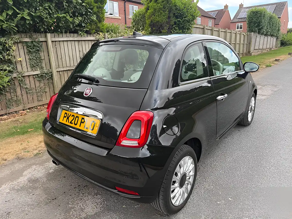 Used 2020 Fiat 500 Lounge Black - Interior and Exterior details 5