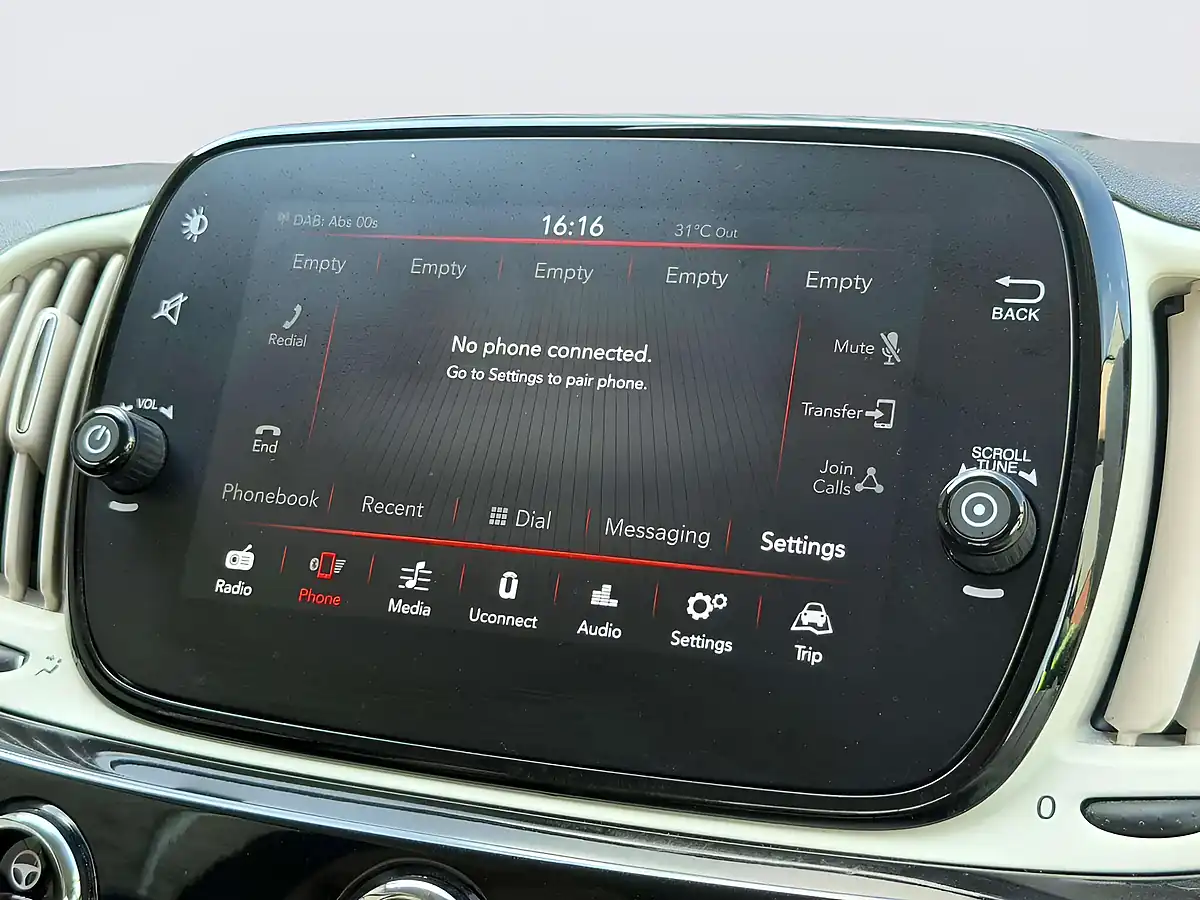 Used 2020 Fiat 500 Lounge Black - Interior and Exterior details 15