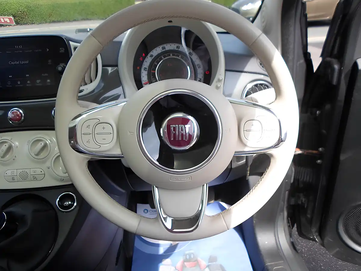 Used 2020 Fiat 500 Lounge Grigio Moda - Interior and Exterior details 8