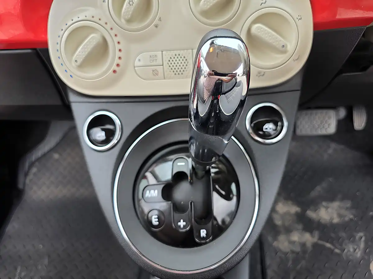 Used 2020 Fiat 500 Lounge Pink - Interior and Exterior details 12
