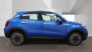 Used 2020 Fiat 500X City Cross Blue - Interior and Exterior details 6