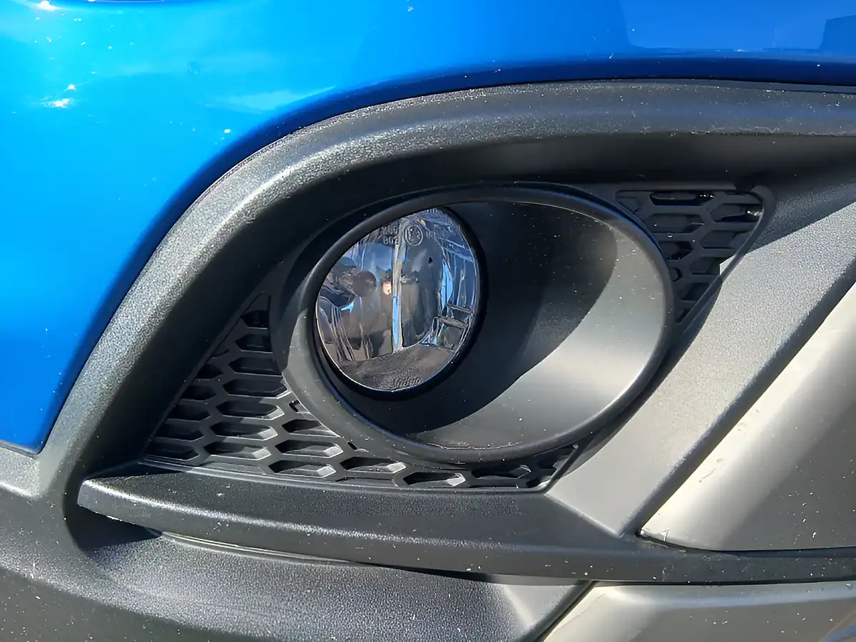 Used 2020 Fiat 500X City Cross Blue - Interior and Exterior details 16