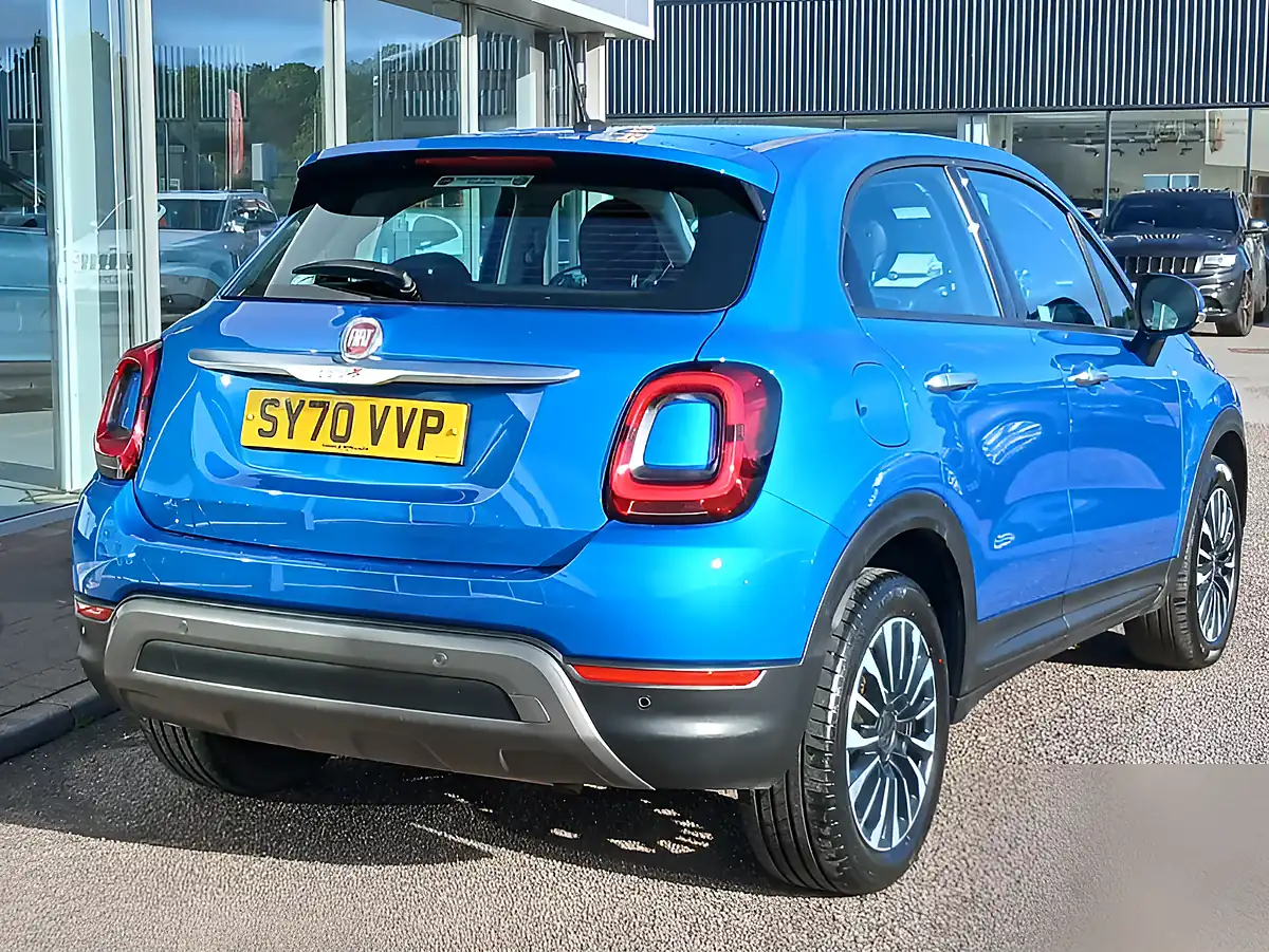 Used 2020 Fiat 500X City Cross Blue - Interior and Exterior details 2