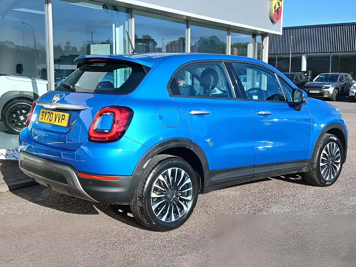 Used 2020 Fiat 500X City Cross Blue - Interior and Exterior details 5