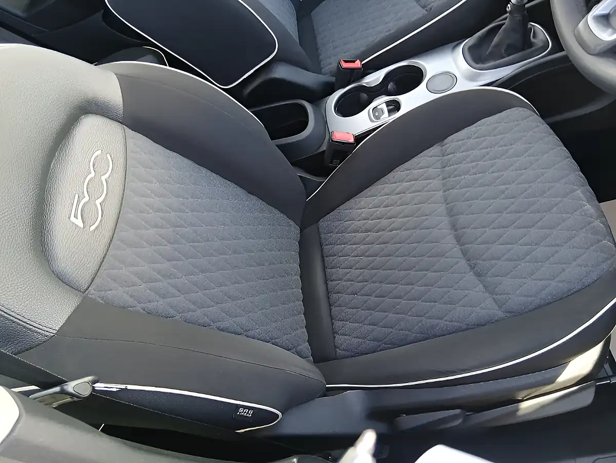 Used 2020 Fiat 500X City Cross Blue - Interior and Exterior details 9