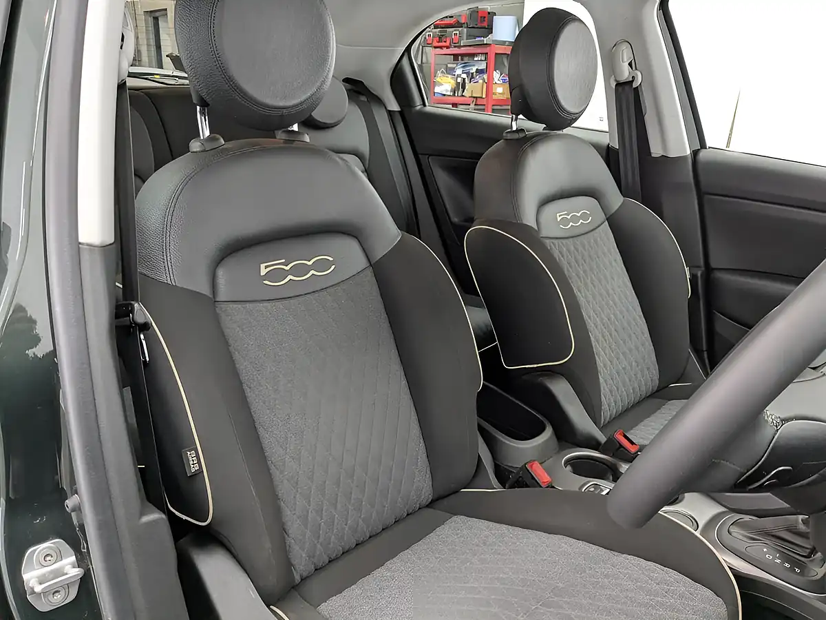 Used 2020 Fiat 500x City Cross Green - Interior and Exterior details 19