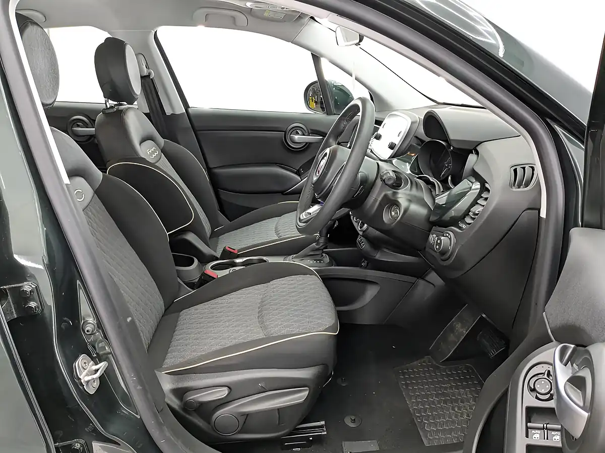 Used 2020 Fiat 500x City Cross Green - Interior and Exterior details 20