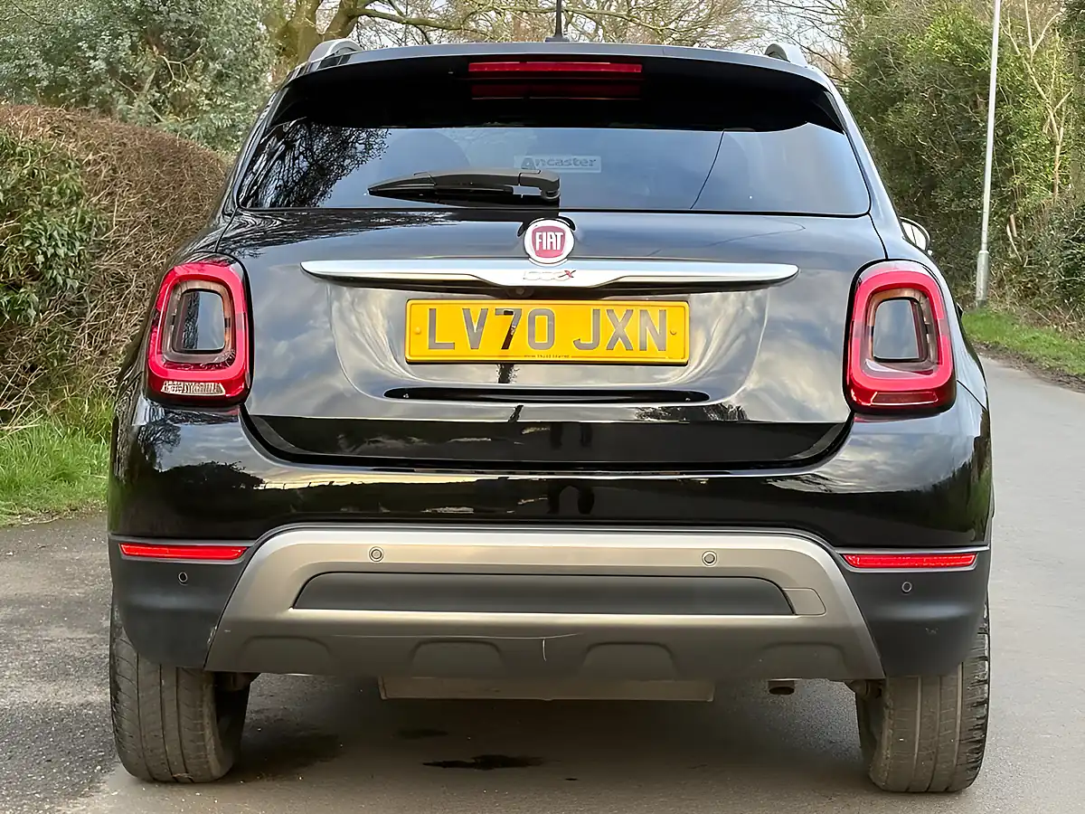 Used 2020 Fiat 500X Cross Plus Black - Interior and Exterior details 7