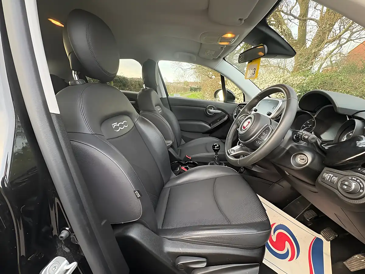 Used 2020 Fiat 500X Cross Plus Black - Interior and Exterior details 9