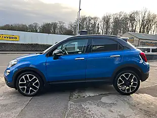 Used 2020 Fiat 500X Cross Plus Blue - Interior and Exterior details 7