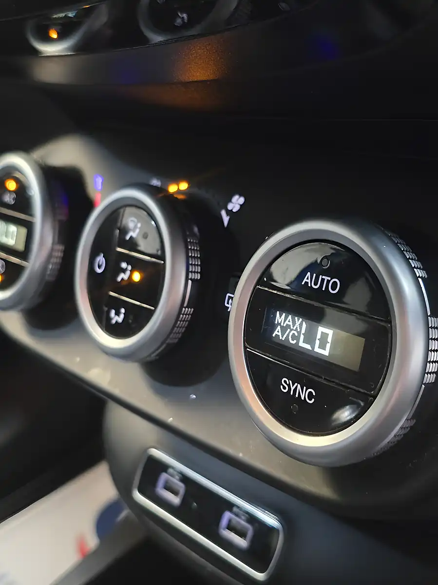 Used 2020 Fiat 500X Sport Blue - Interior and Exterior details 18