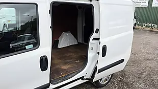 Used 2020 Fiat Doblo Cargo White - Interior and Exterior details 10