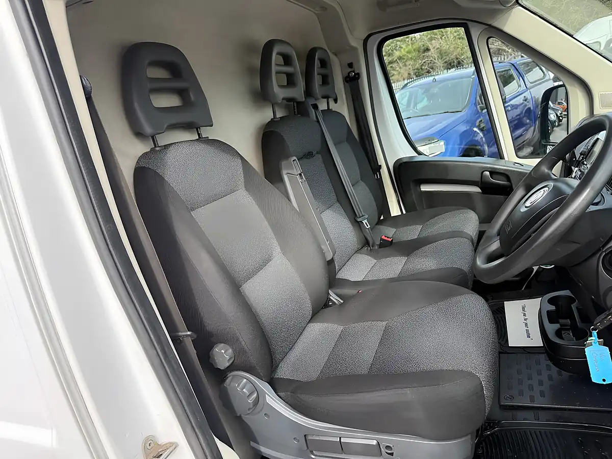 Used 2020 Fiat Ducato 35 Maxi M H2 White - Interior and Exterior details 15