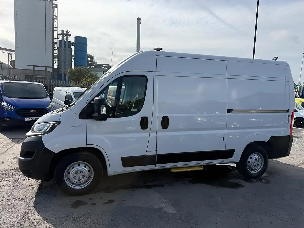 Used 2020 Fiat Ducato 35 Maxi M H2 White - Interior and Exterior details 6