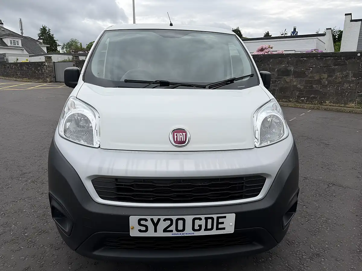 Used 2020 Fiat Fiorino Tecnico White - Interior and Exterior details 4