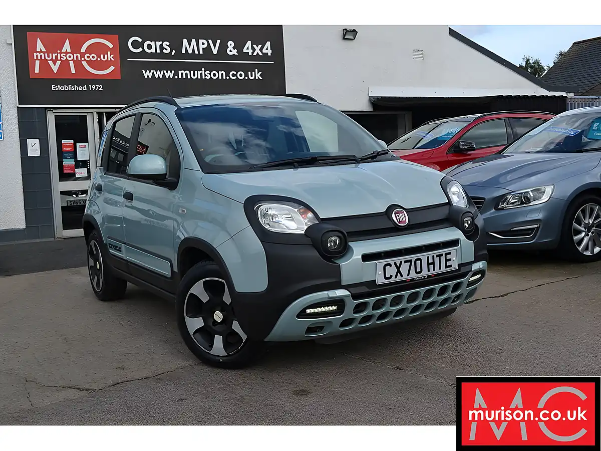 Used 2020 Fiat Panda City Cross Dew Green - Front View