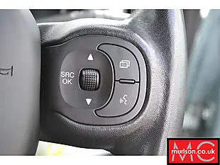 Used 2020 Fiat Panda City Cross Dew Green - Interior and Exterior details 9