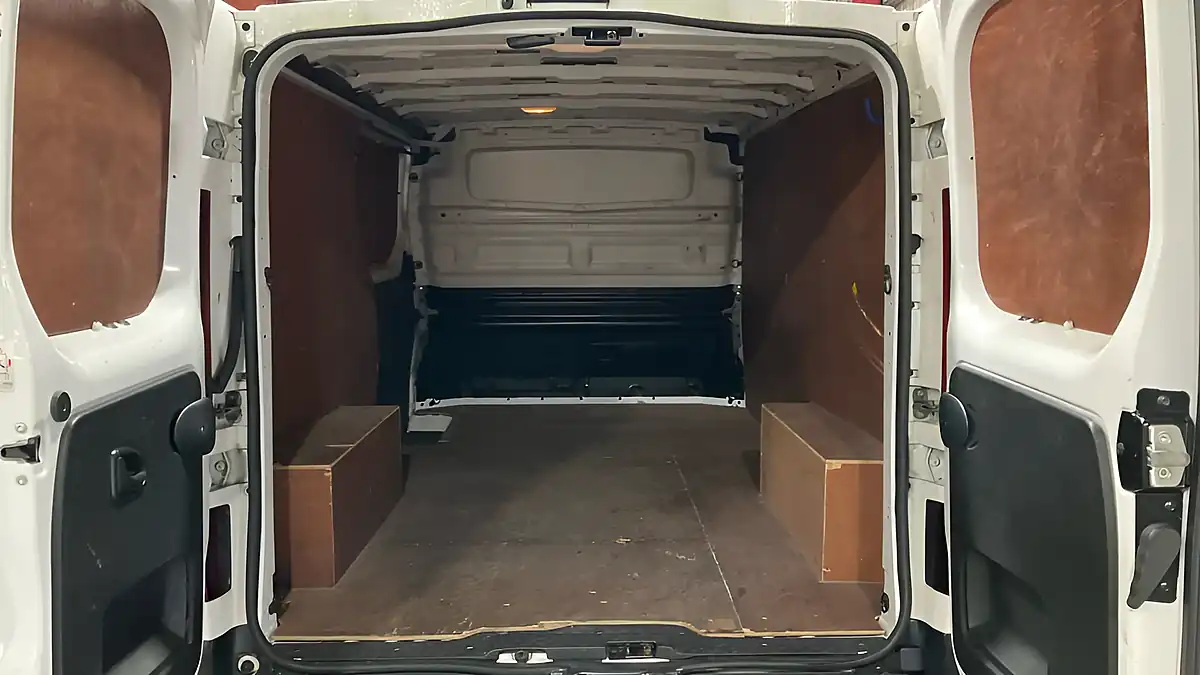 Used 2020 Fiat Talento Tecnico Lwb White - Interior and Exterior details 10