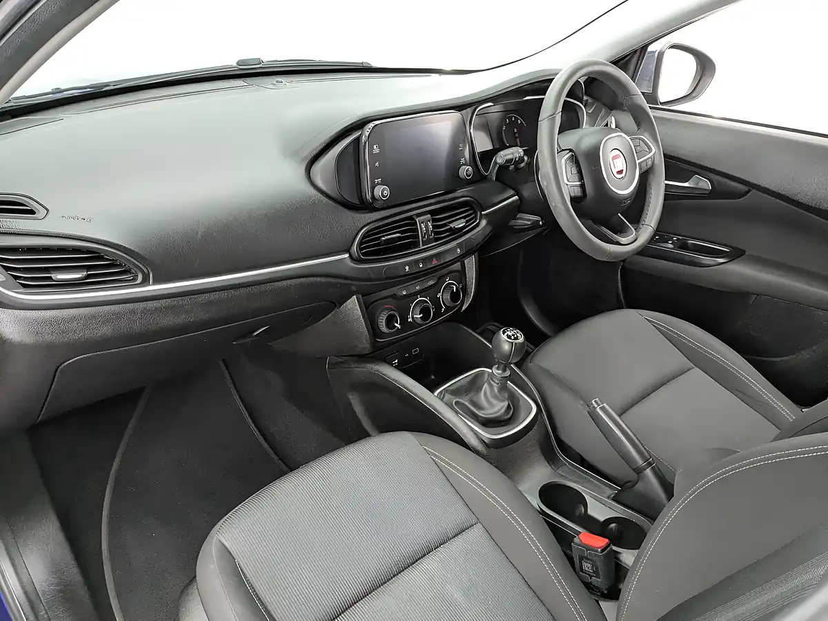 Used 2020 Fiat Tipo Mirror Mirror Blue - Interior and Exterior details 15
