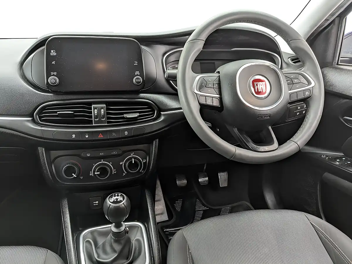 Used 2020 Fiat Tipo Mirror Mirror Blue - Interior and Exterior details 17