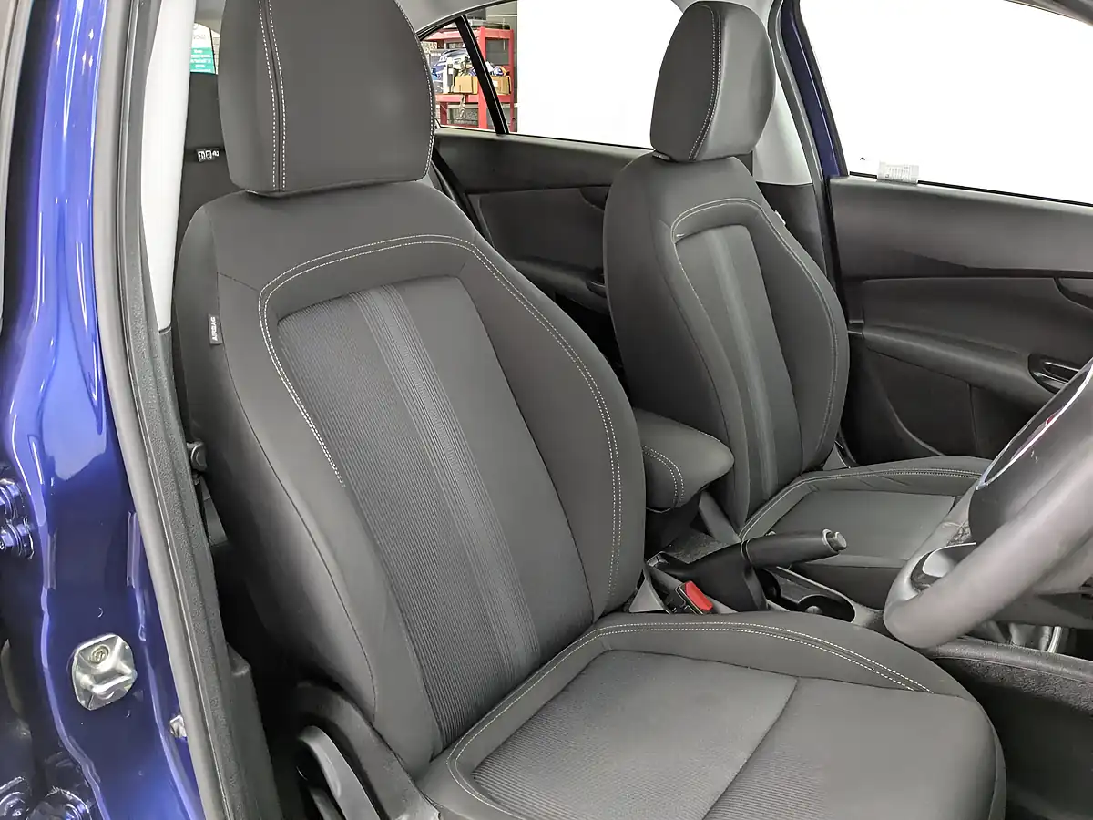 Used 2020 Fiat Tipo Mirror Mirror Blue - Interior and Exterior details 19