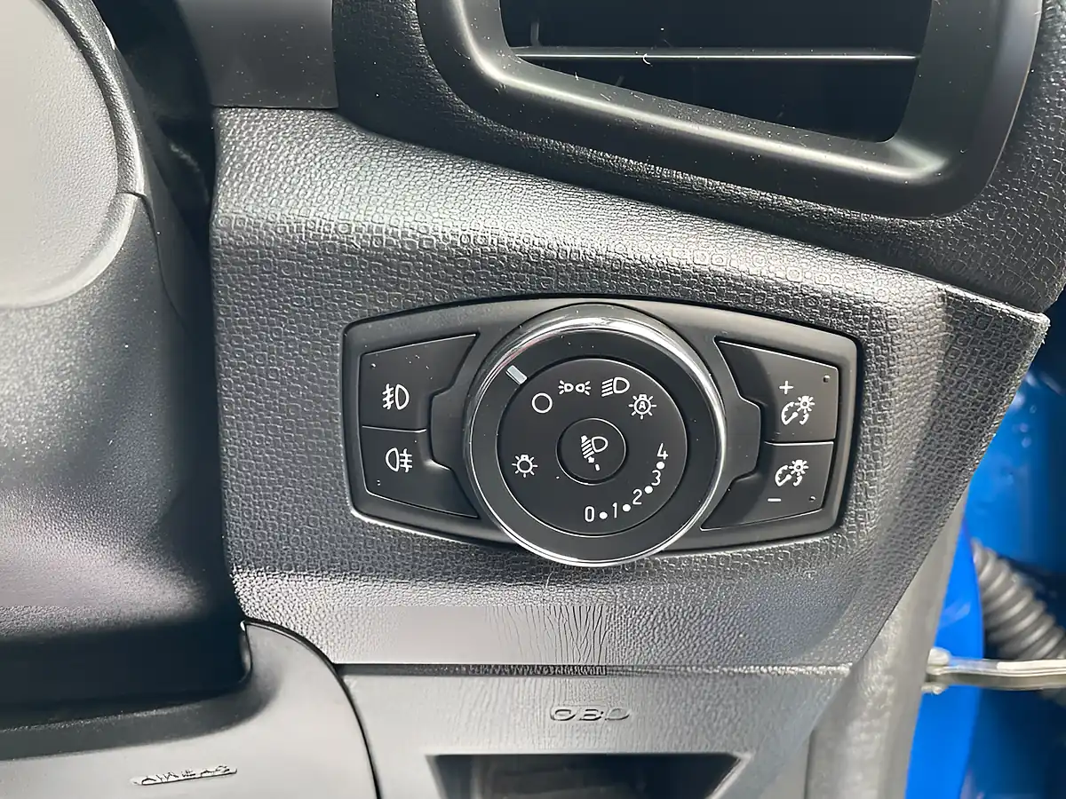 Used 2020 Ford Ecosport ST-Line Blue - Interior and Exterior details 19