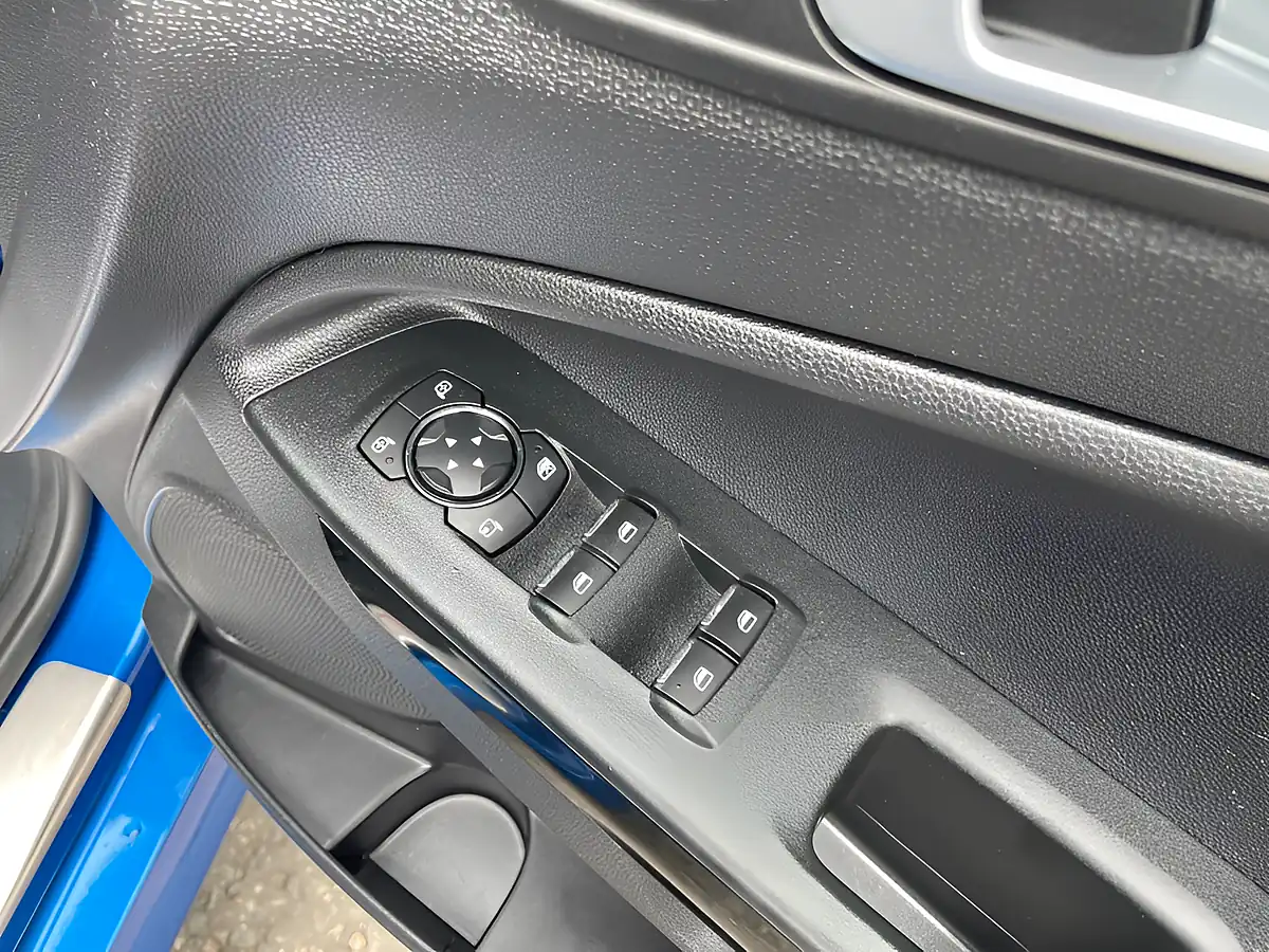 Used 2020 Ford Ecosport ST-Line Blue - Interior and Exterior details 20