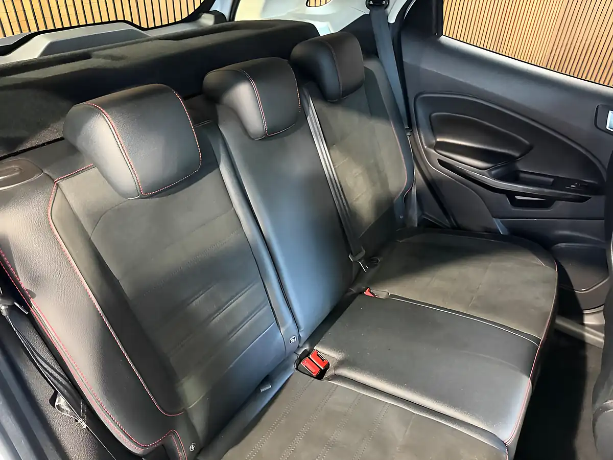 Used 2020 Ford Ecosport ST-Line White - Interior and Exterior details 11