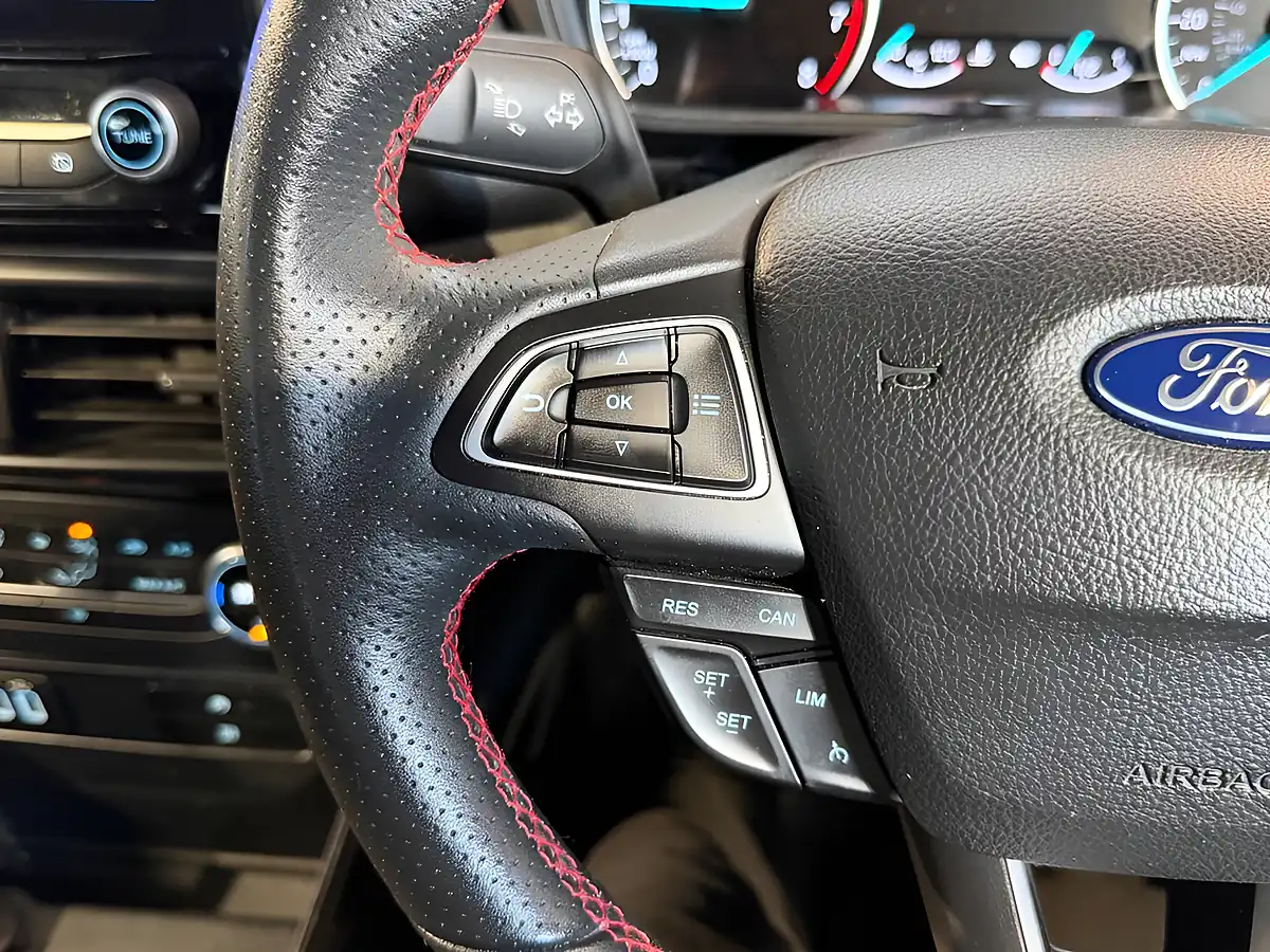 Used 2020 Ford Ecosport ST-Line White - Interior and Exterior details 12