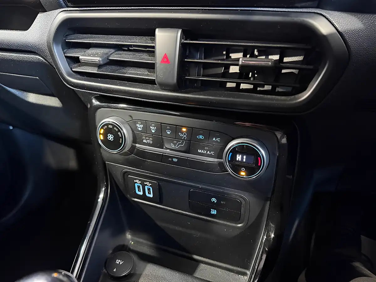 Used 2020 Ford Ecosport ST-Line White - Interior and Exterior details 14